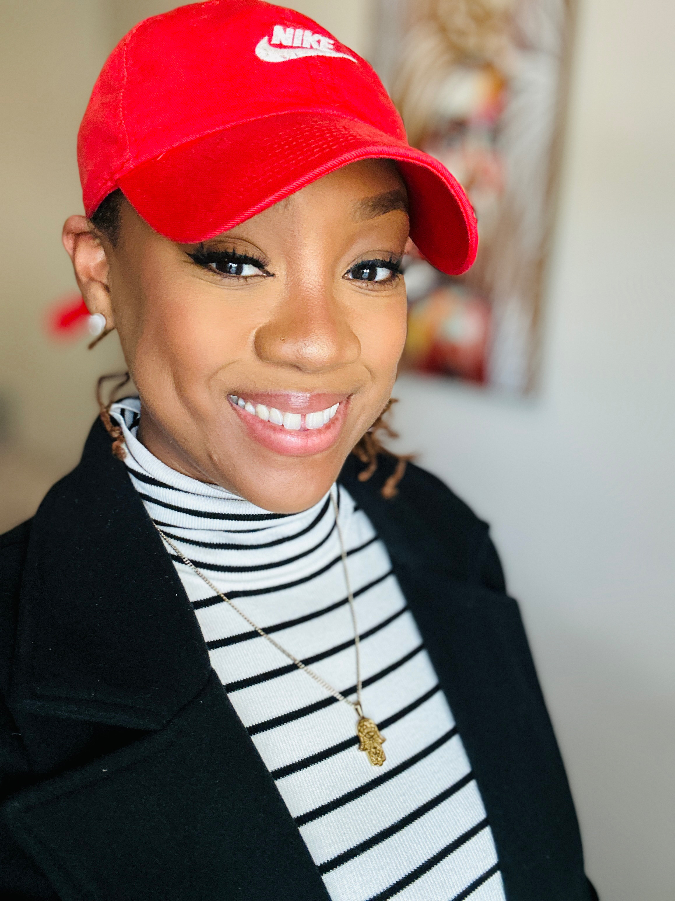 A cute combo of black and white and a pop of red! ❤️

5'5
170lbs
Size M/L 

 #LTKMidsize #LTKStyleTip #LTKBeauty