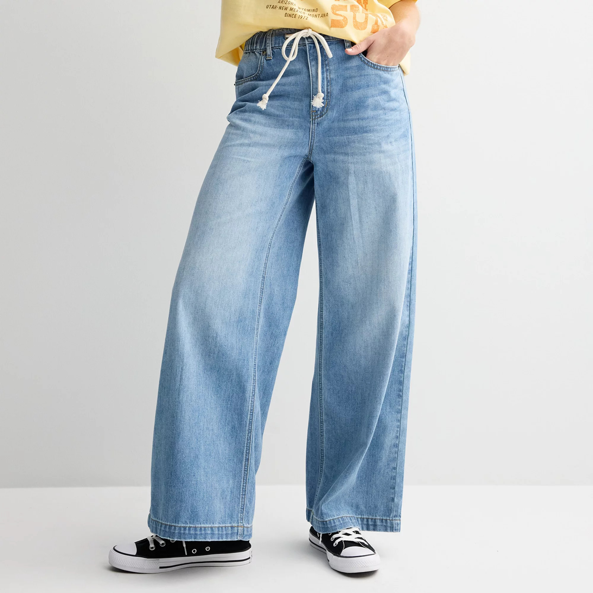 Juniors' SO® High Rise Pull-On Wide Leg Jeans | Kohl's