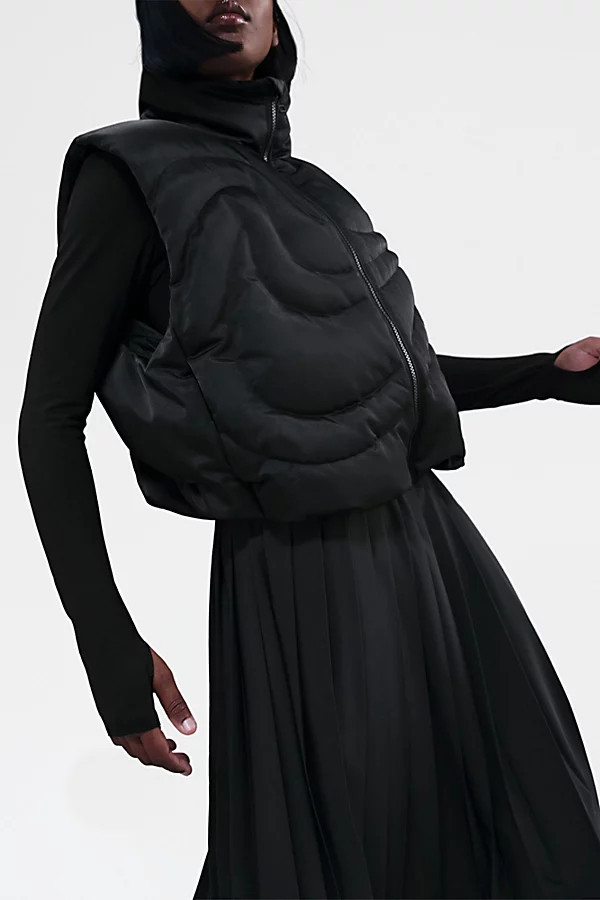 Nike Sportswear Swoosh Series Oversized Down Vest Jacket in Black, Women's at Urban Outfitters | Urban Outfitters (US and RoW)