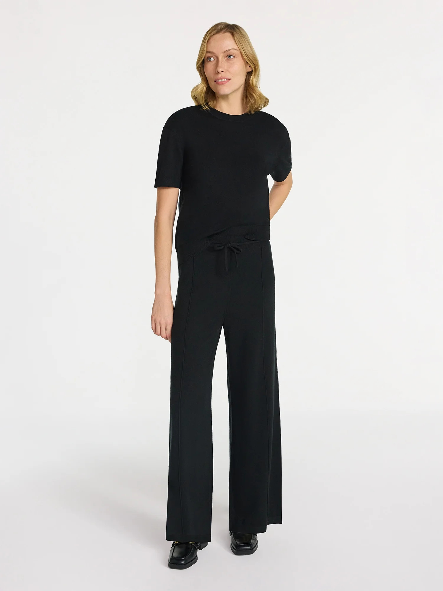 Time and Tru Women's Jersey Short Sleeve Top and Sweater Pants Set, 2-Piece, Sizes XS-3XL | Walmart (US)