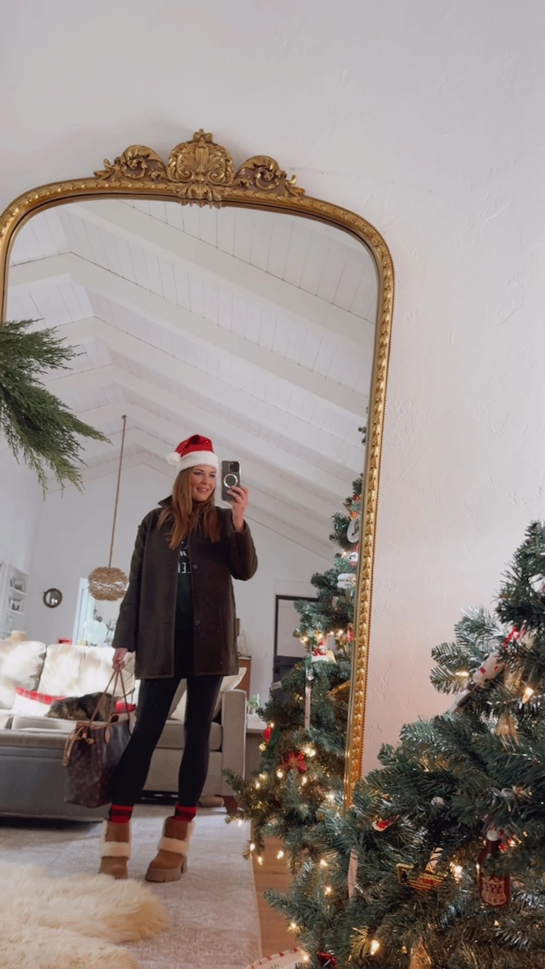 Plus this reversible coat that I’m obsessed with 👏🏻 

#LTKStyleTip #LTKHoliday #LTKSeasonal