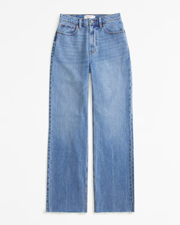 Curve Love High Rise 90s Relaxed Jean | Abercrombie & Fitch (US)