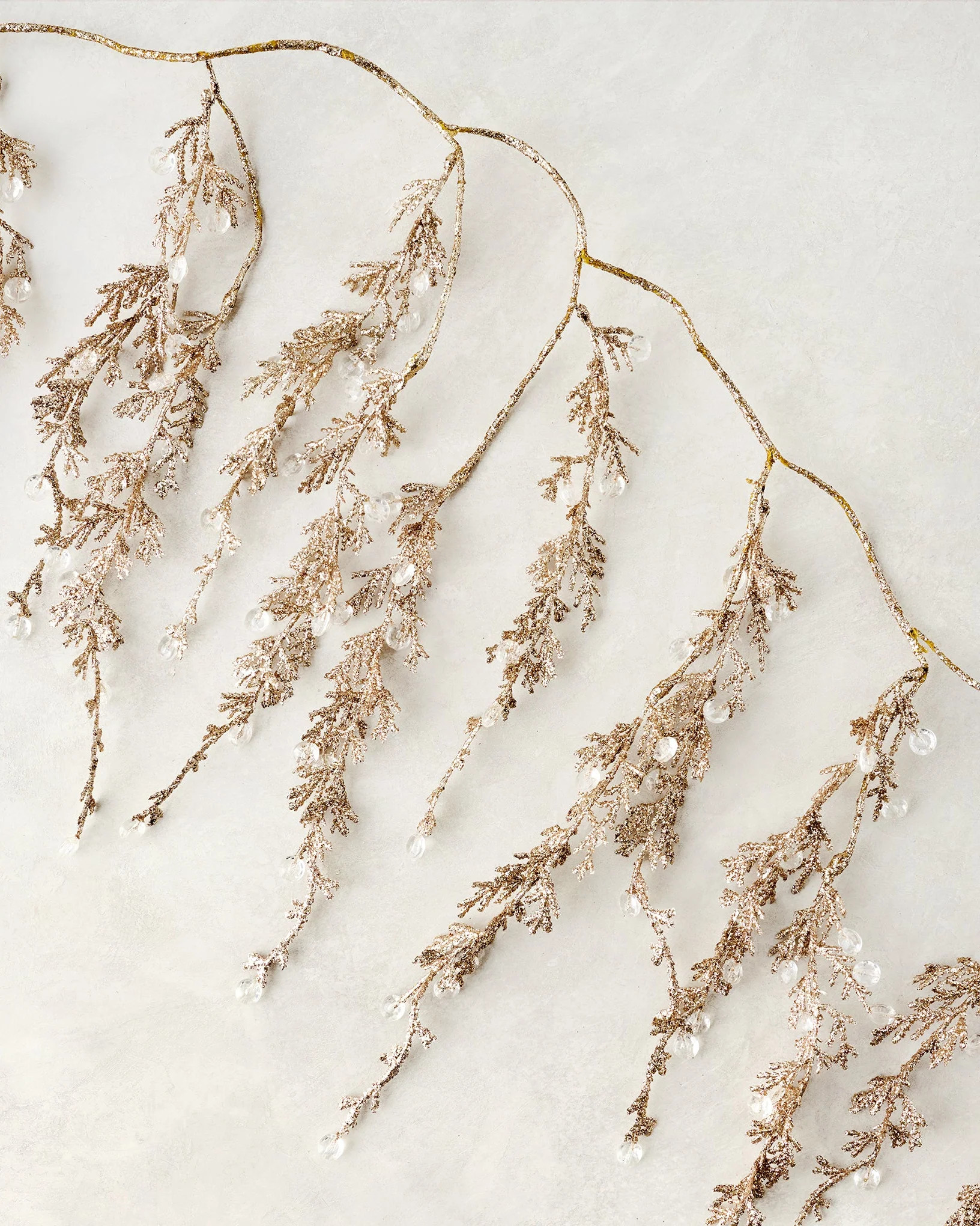 Winter Splendor Garland | Magnolia