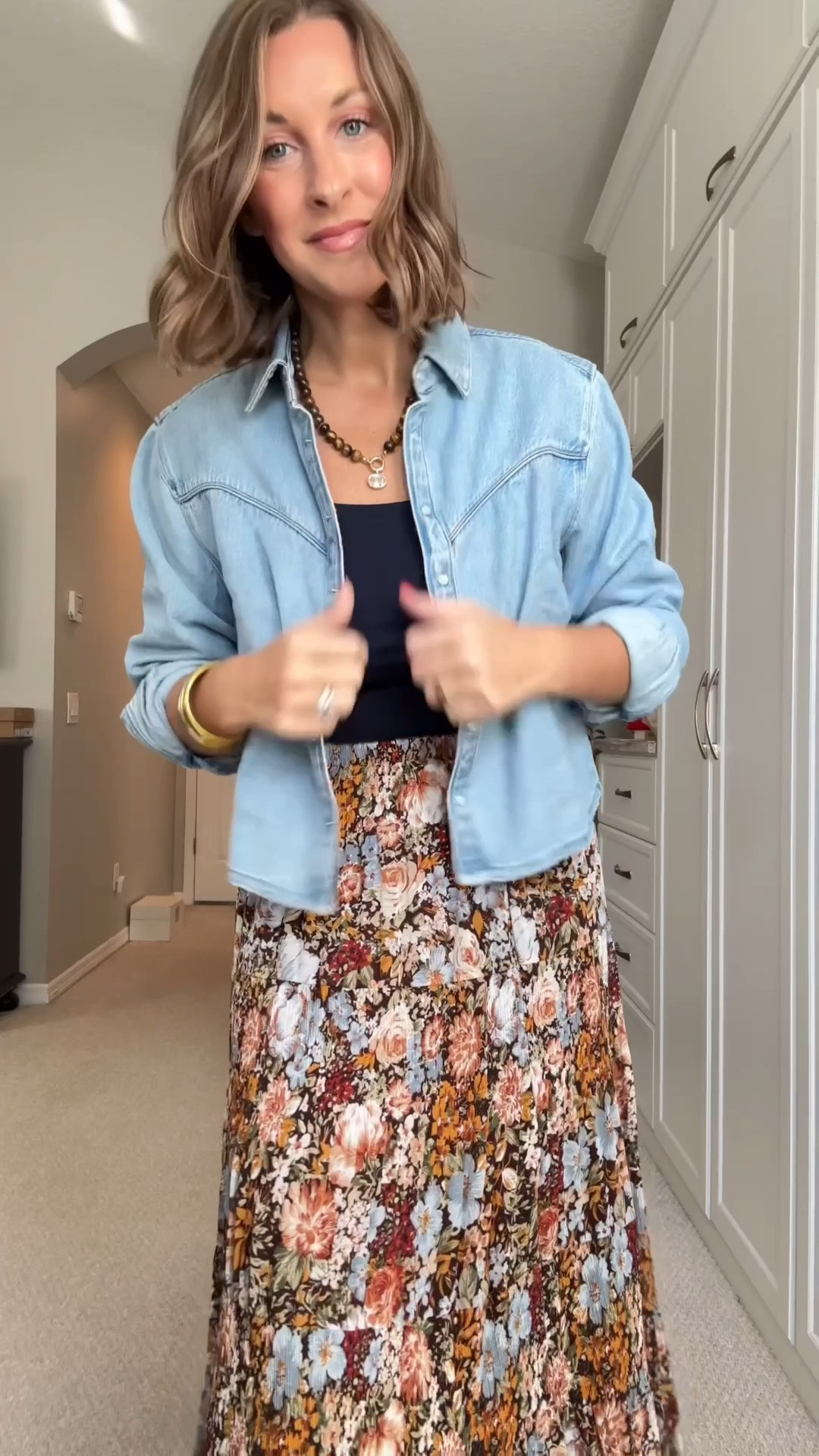 Lots of love for this stretchy maxi skirt- cute but also comfy!!! Thanksgiving outfit inspo/option 

TTS- medium