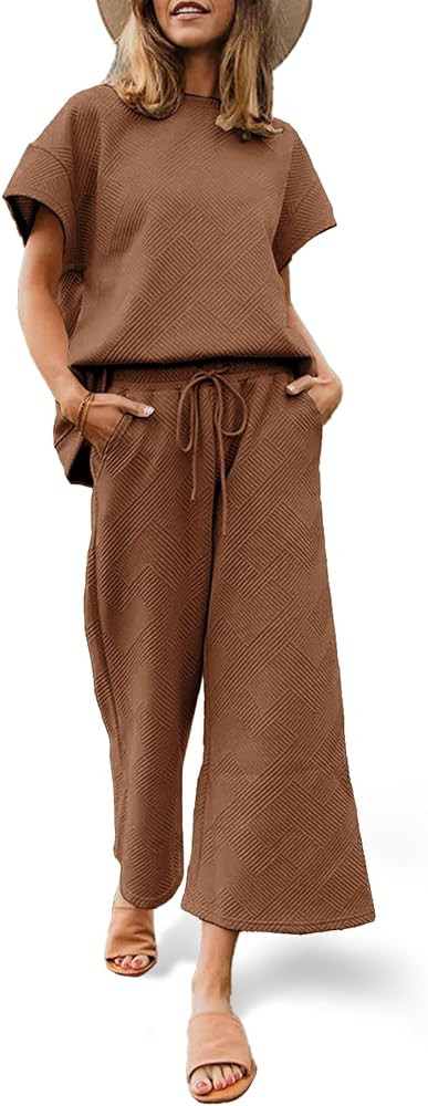 Fazortev Womens 2 Piece Outfits Short Sleeve Tops and Drawstring Waist Cropped Pants Loungewear | Amazon (US)