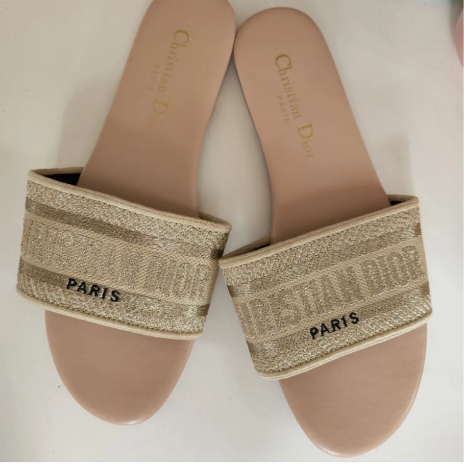 Christian Dior slides #dhgate 

#LTKunder100 #LTKshoecrush #LTKstyletip