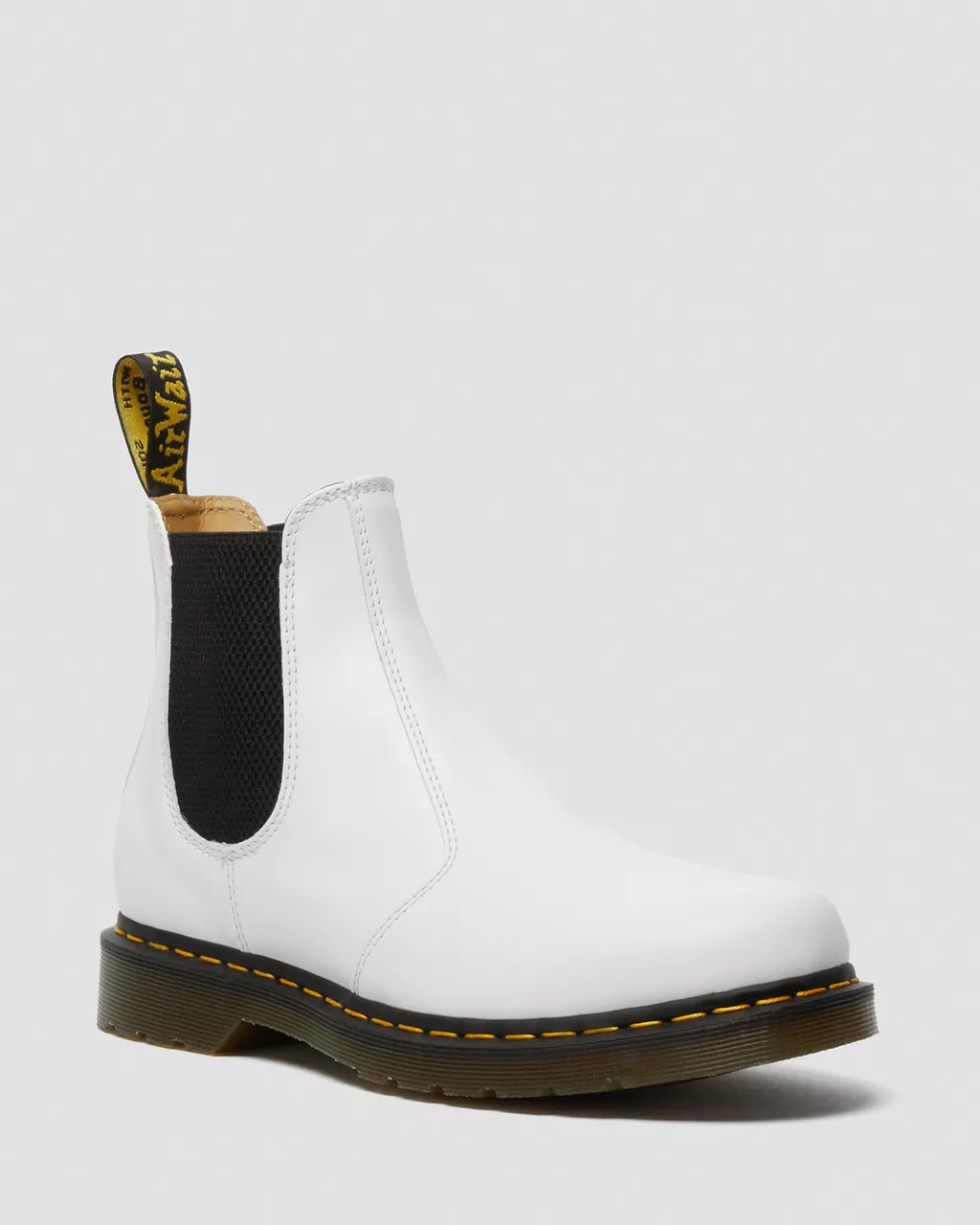 2976 Yellow Stitch Smooth Leather Chelsea Boots | Dr. Martens