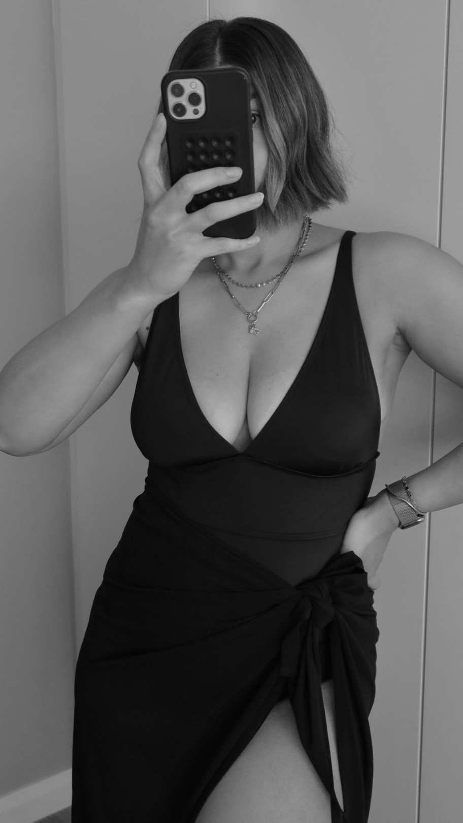Piece (and swimsuits) that not only fit and flatter my postpartum body.. they actually HONOUR my postpartum body — UNE PIECE wearing size 14’s in all items. True to size 

#LTKmidsize #LTKaustralia #LTKswimwear