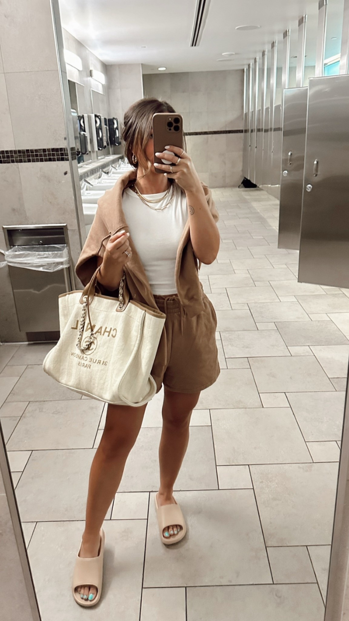 Airport matching set!! 

Travel outfit 
Travel set 
Matching outfit 
Amazon set 
Roadtrip 
Airport outfit 

#LTKTravel #LTKStyleTip #LTKFindsUnder50