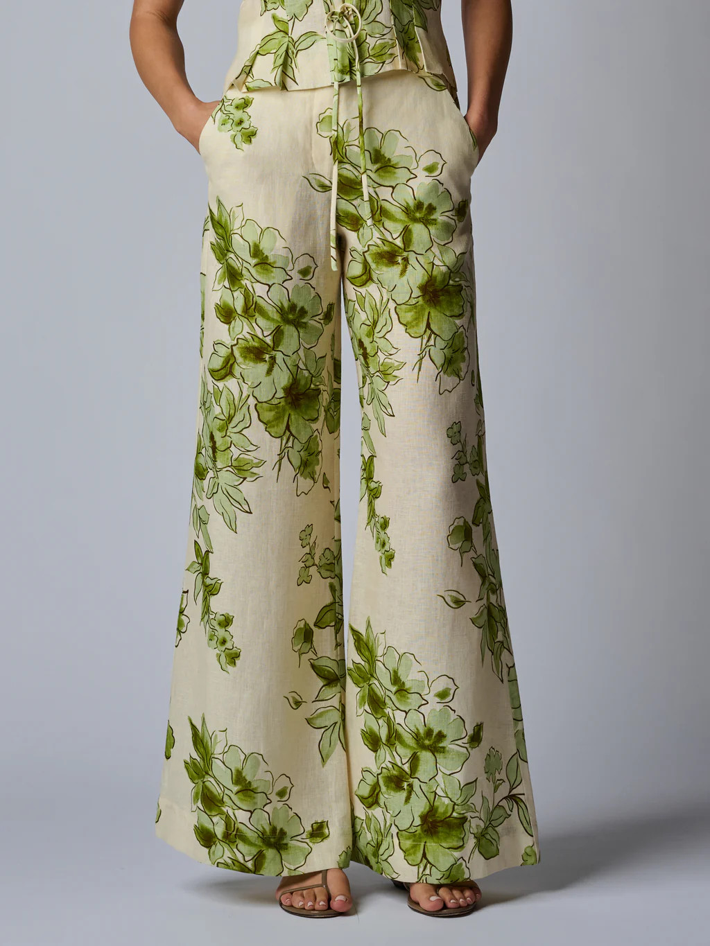 CAPRI LINEN PANT - GREEN FLORAL | Hevron