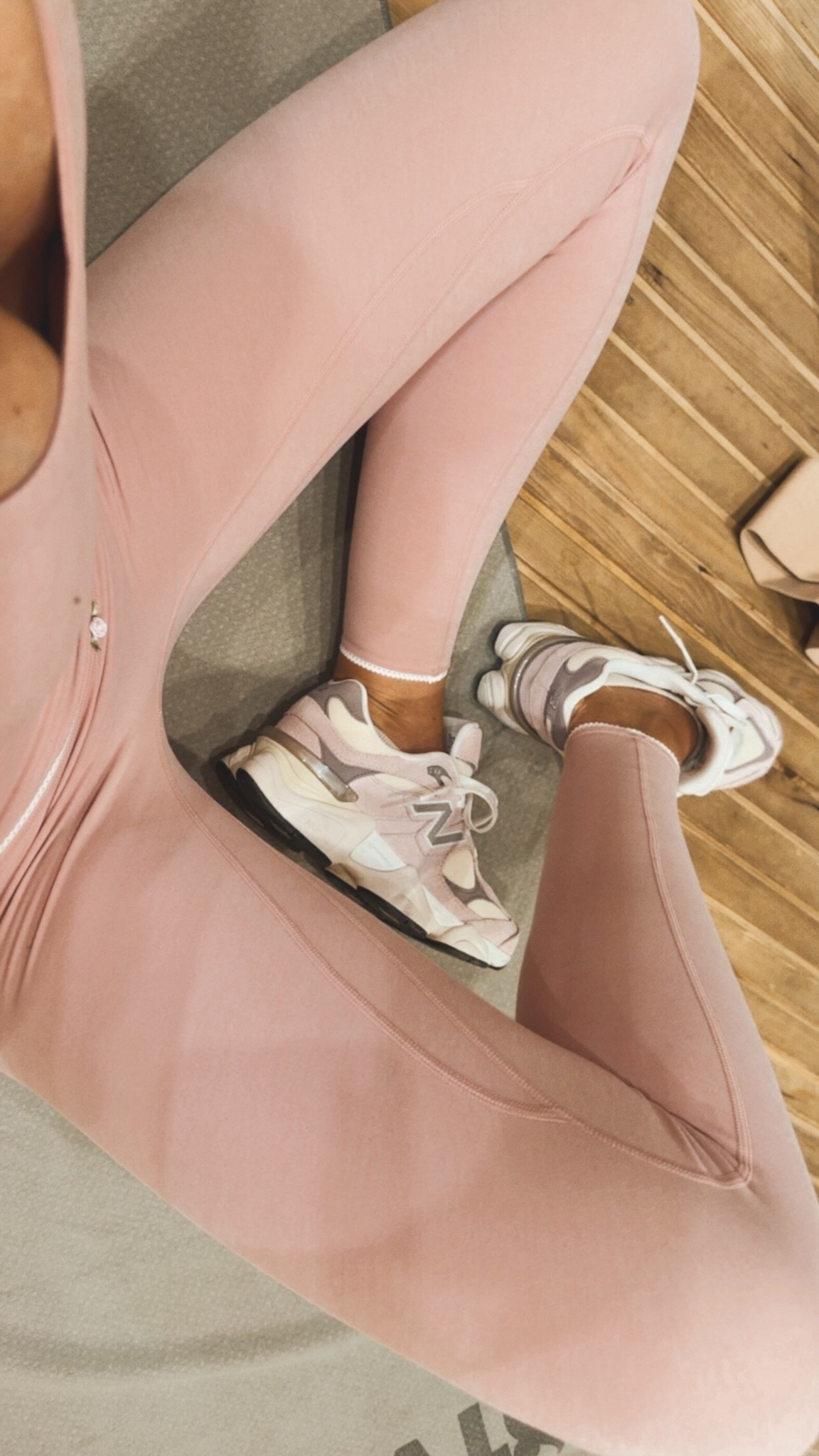 Girly and Feminine workout set. The details especially on thebitt is so flatering and the material is so good!🎀🤍 🪷

#LTKootd #LTKValentine #LTKActive