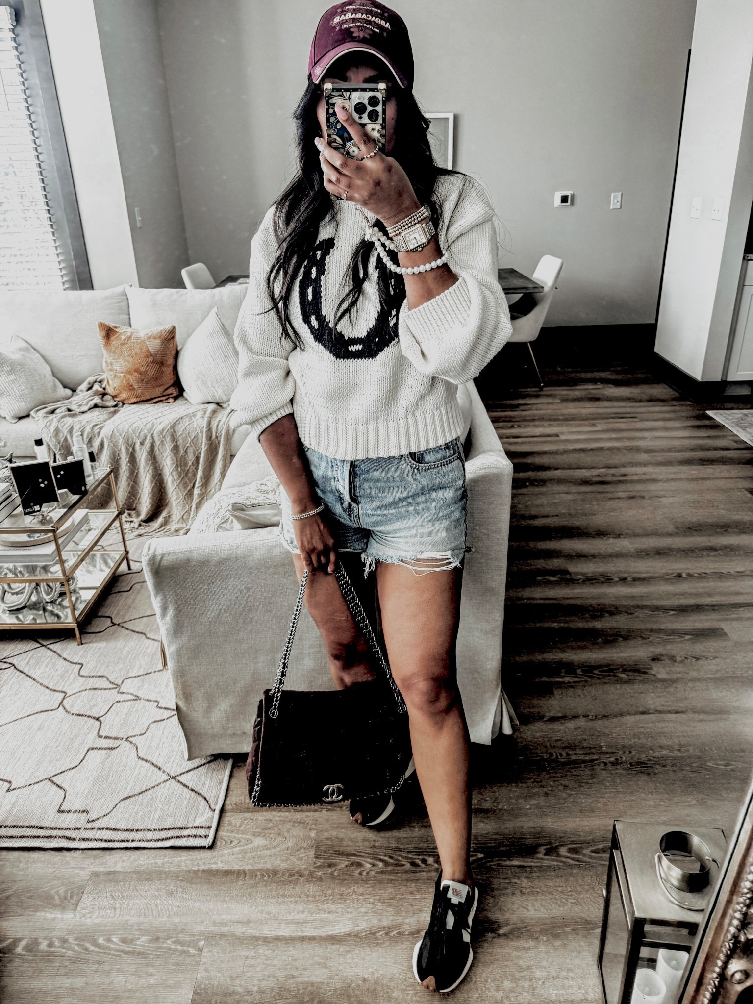 Mock Neck Sweater & Denim Shorts

Scroll to shop. I’m so glad you’re here🩷


#LTKStyleTip #LTKShoeCrush #LTKItBag