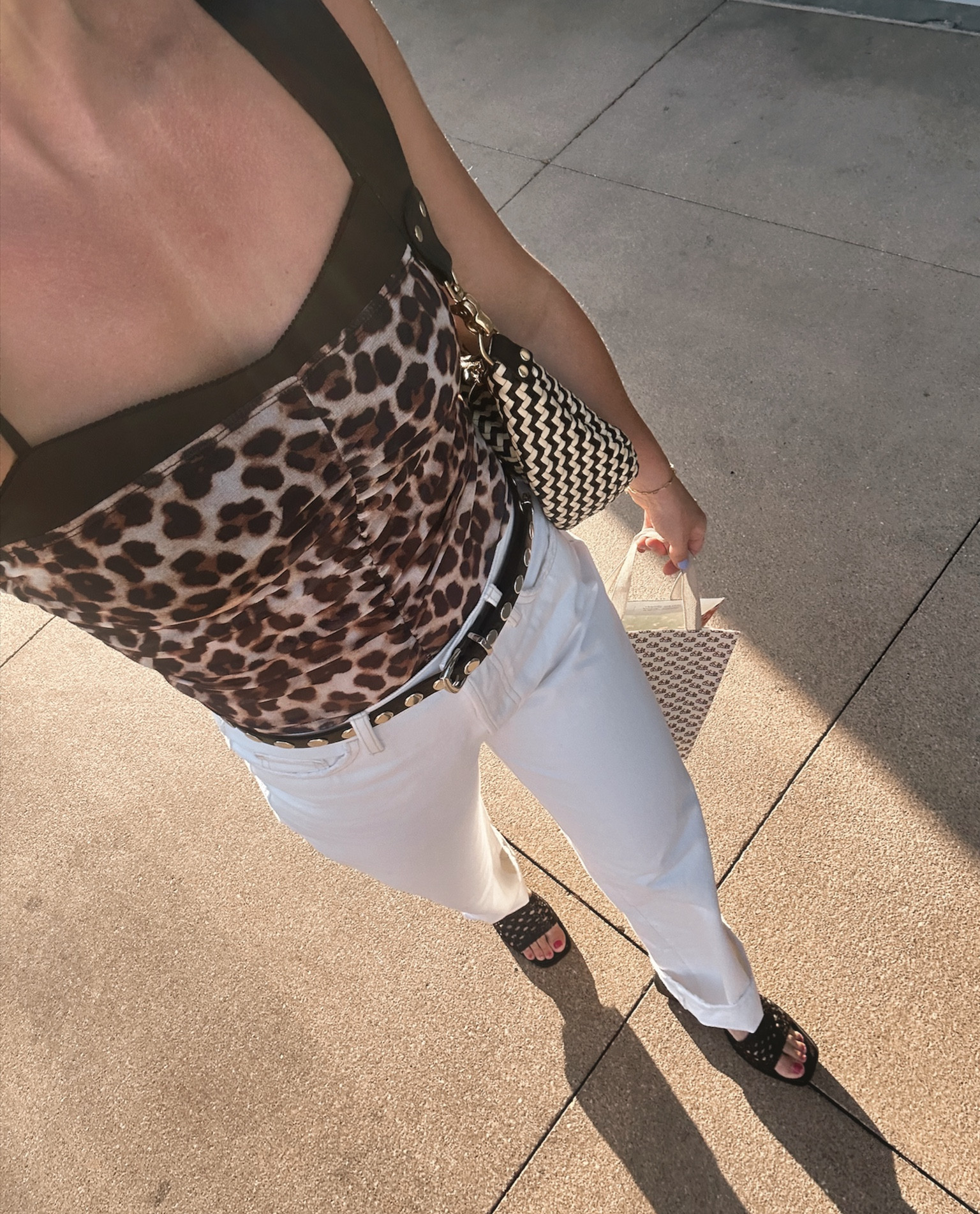 Reformation inspired Amazon tank and the best target jeans 
( wearing a medium ( could have done a small and a 2 in the jeans) 

#LTKStyleTip #LTKFindsUnder100 #LTKFindsUnder50