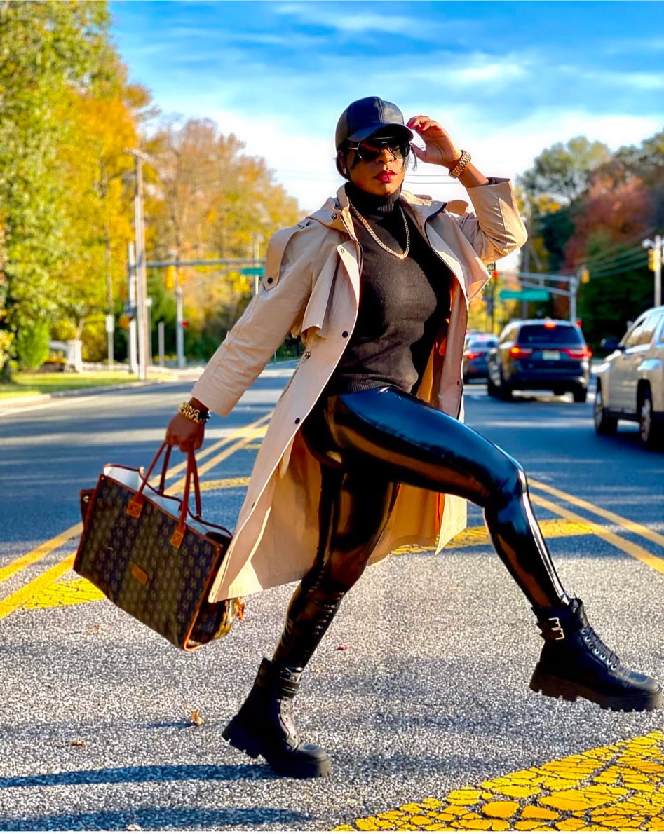 Faux leather tights 
Vegan leather pants


#LTKStyleTip #LTKSaleAlert