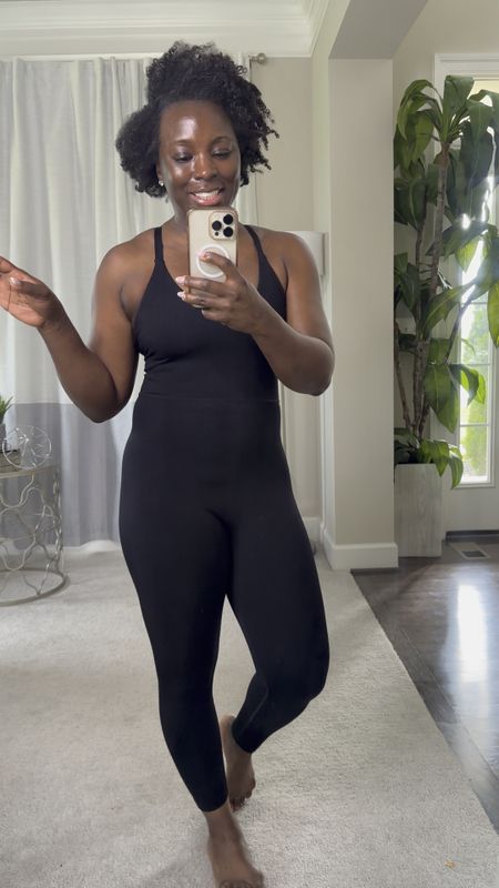 This jumpsuit is such great quality and can easily be paired with another layer over it. Especially if you’re going out and about. Fabletics just doesn’t miss! I’m in my jumpsuit era! Fitness, workout set 

#LTKfitness #LTKfindsunder100 #LTKtravel