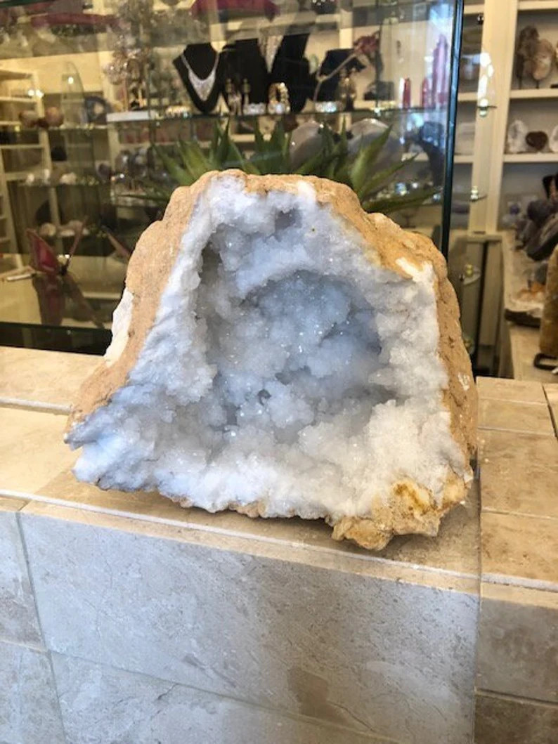 Snowy Quartz, Clear Quartz, Geode, White Crystal, Healing Crystal, Home Decor, Gift - Etsy | Etsy (US)