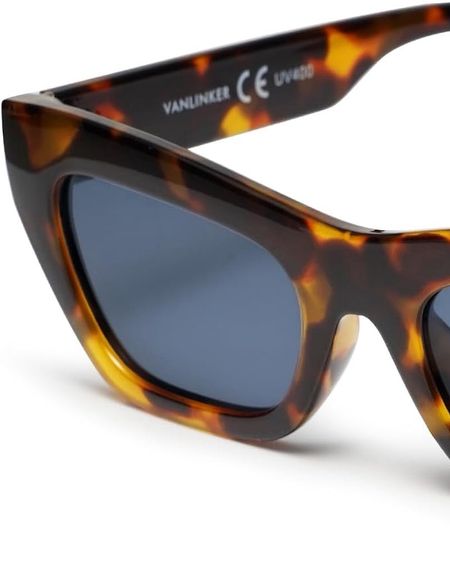 sunglasses, summer accessories, tortoise sunglasses, black sunglassess

#LTKStyleTip #LTKSeasonal #LTKFindsUnder50