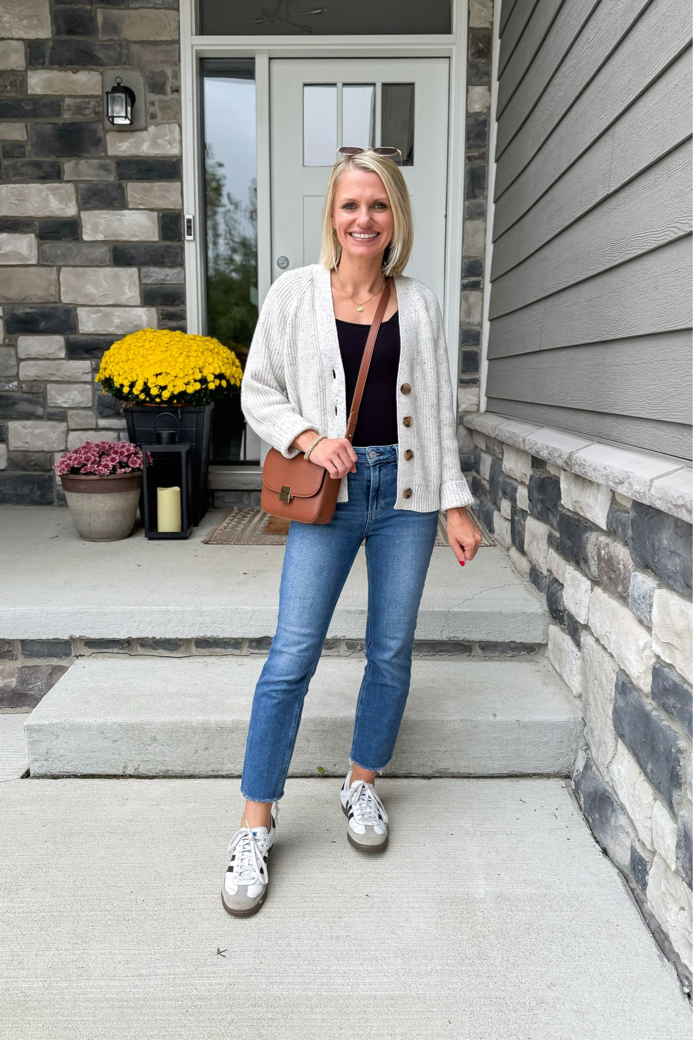 What I wore this week! 
Cardigan- xsmall
Bodysuit- xsmall
Jeans- thrifted, linked similar 

#LTKSeasonal #LTKStyleTip #LTKFindsUnder100