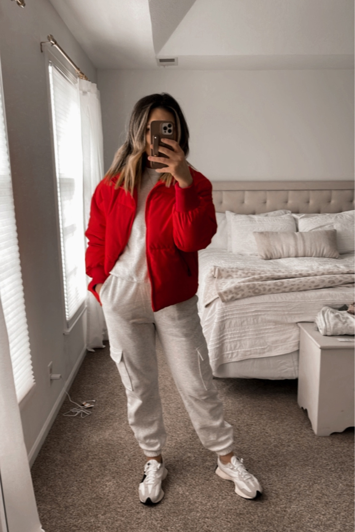 Let’s go chiefs. Love this puffer and sweat set

#LTKstyletip