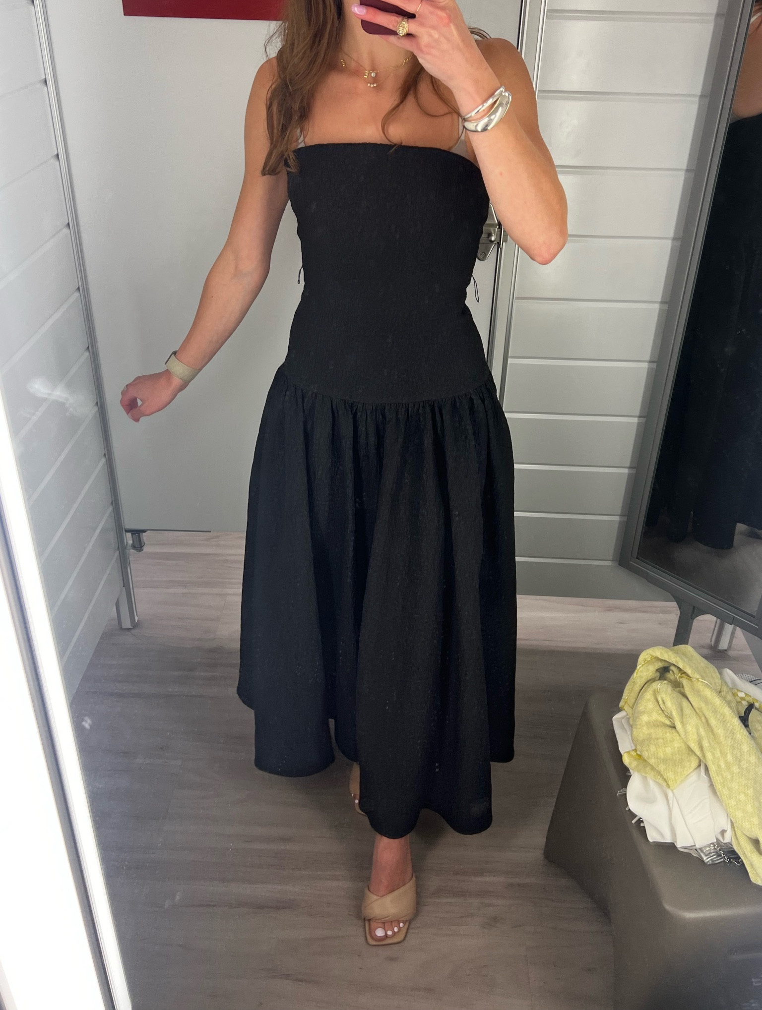 The best wedding guest dress! It snatches you at the waist. Also the most comfortable high quality material. 

#LTKstyletip #LTKparties #LTKsalealert