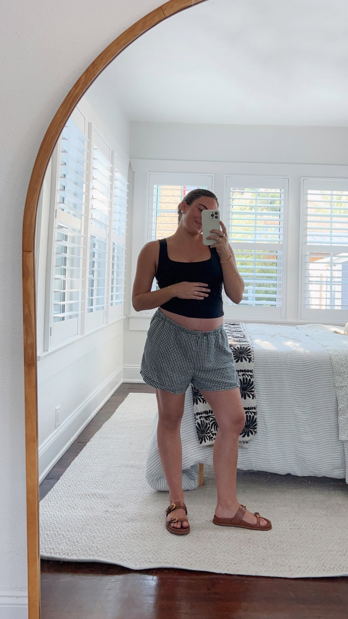 pregnancy summer fit! top & shoes are zara but linked super similar ones! 🤍