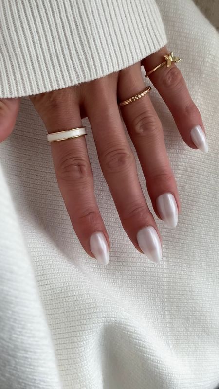 The prettiest press on nails 

Glamnetic in style Haley 

#LTKunder50 #LTKbeauty #LTKstyletip