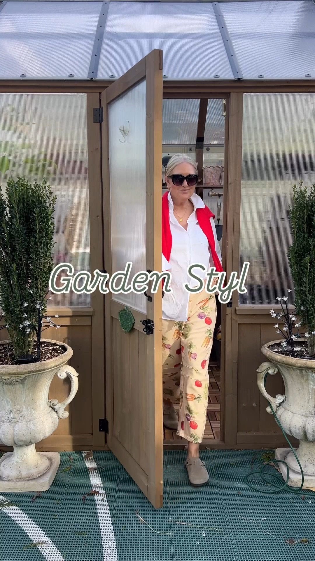 When the pants are the whole personality 🥬🥦👩🏼‍🌾
Wearing a large in pants fora looney looser fit ❤️

#LTKOver40 #LTKdayinmylife #LTKootd