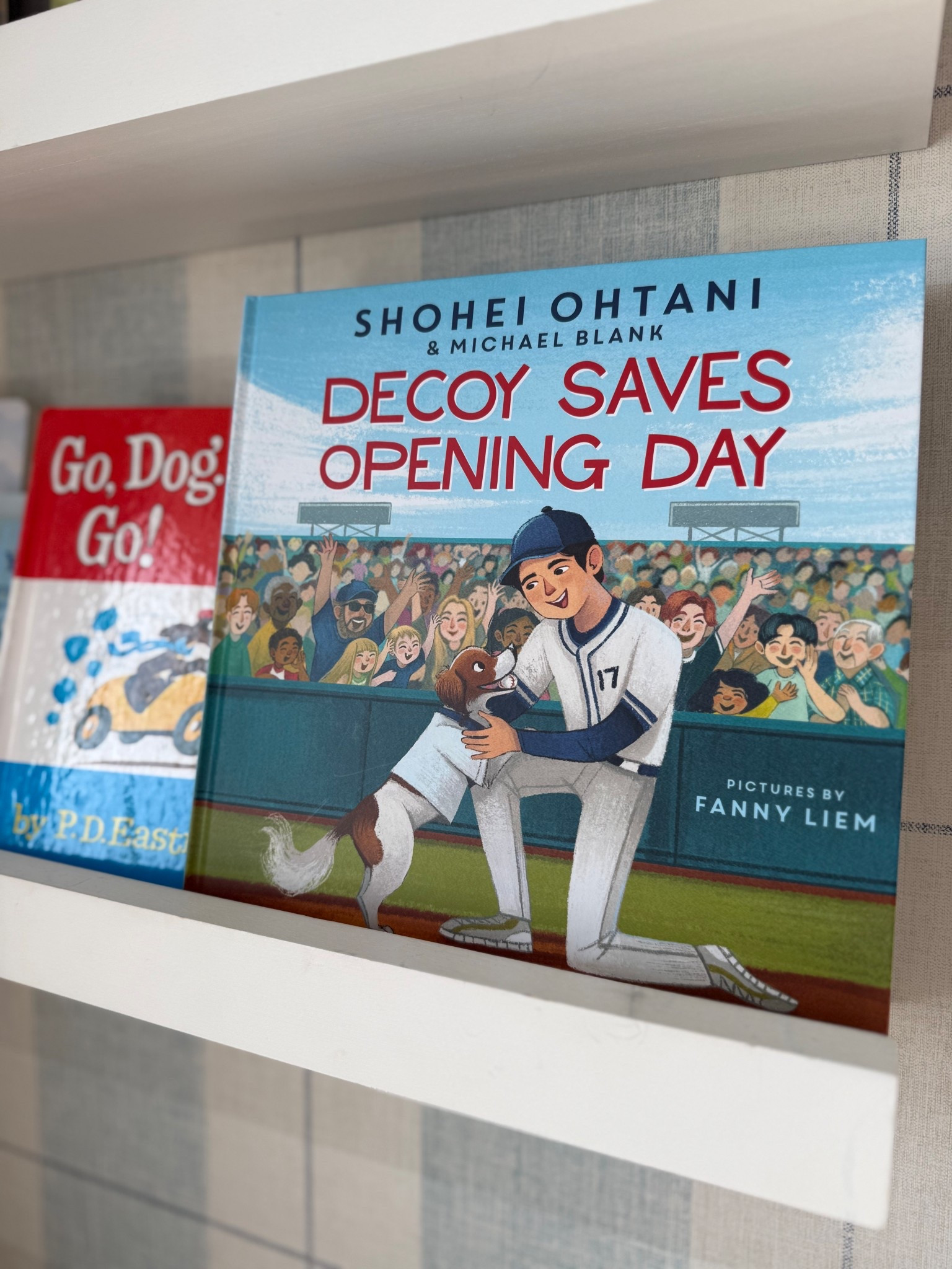 Shohei Ohtanis new book for my little baseball lovers📕 ❤️💙

#LTKHome #LTKBaby #LTKKids