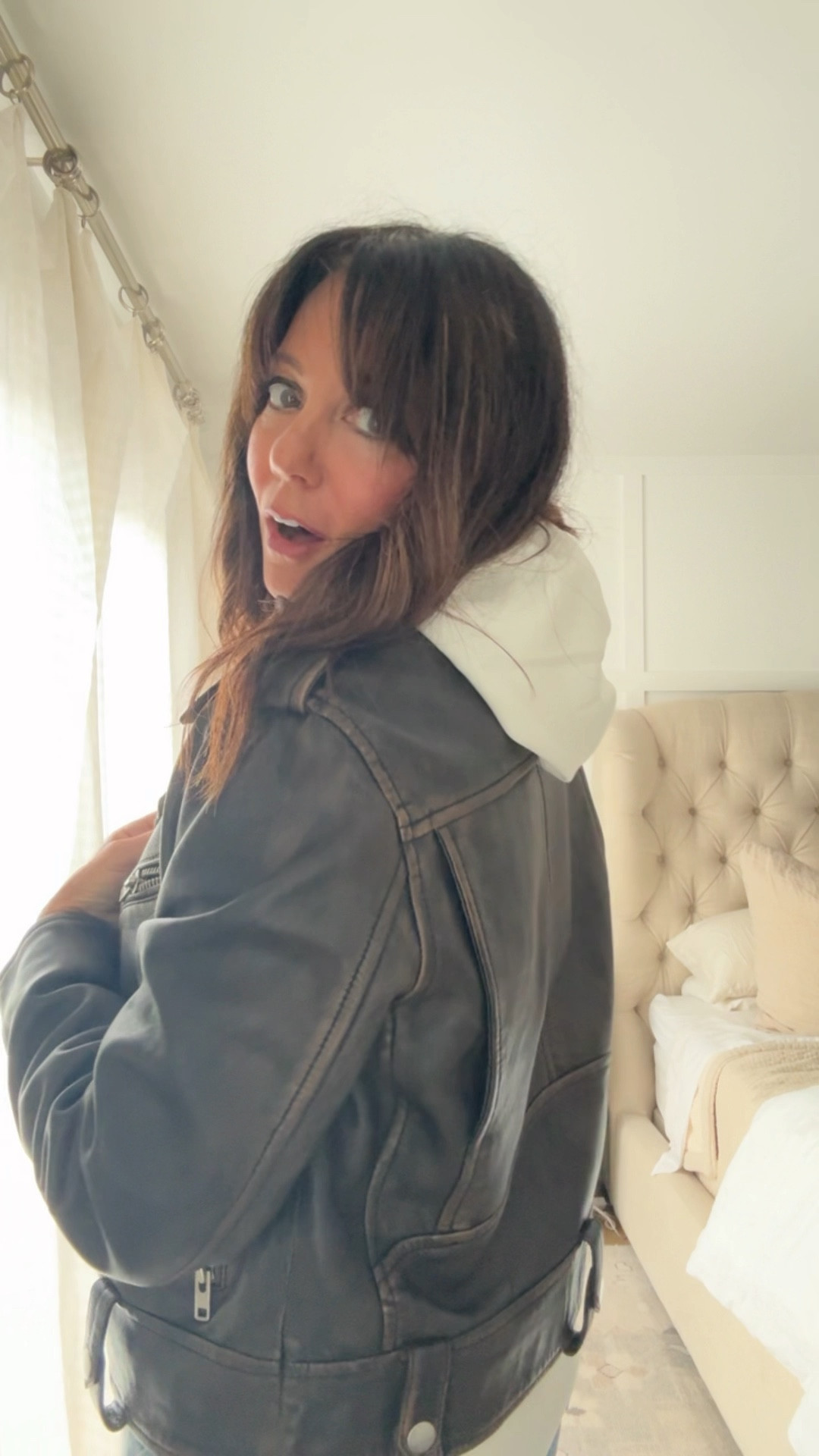 Air essentials layering with sleeveless hoodie - so many ways to layer the piece 


#LTKFindsUnder50 #LTKActive #LTKSaleAlert