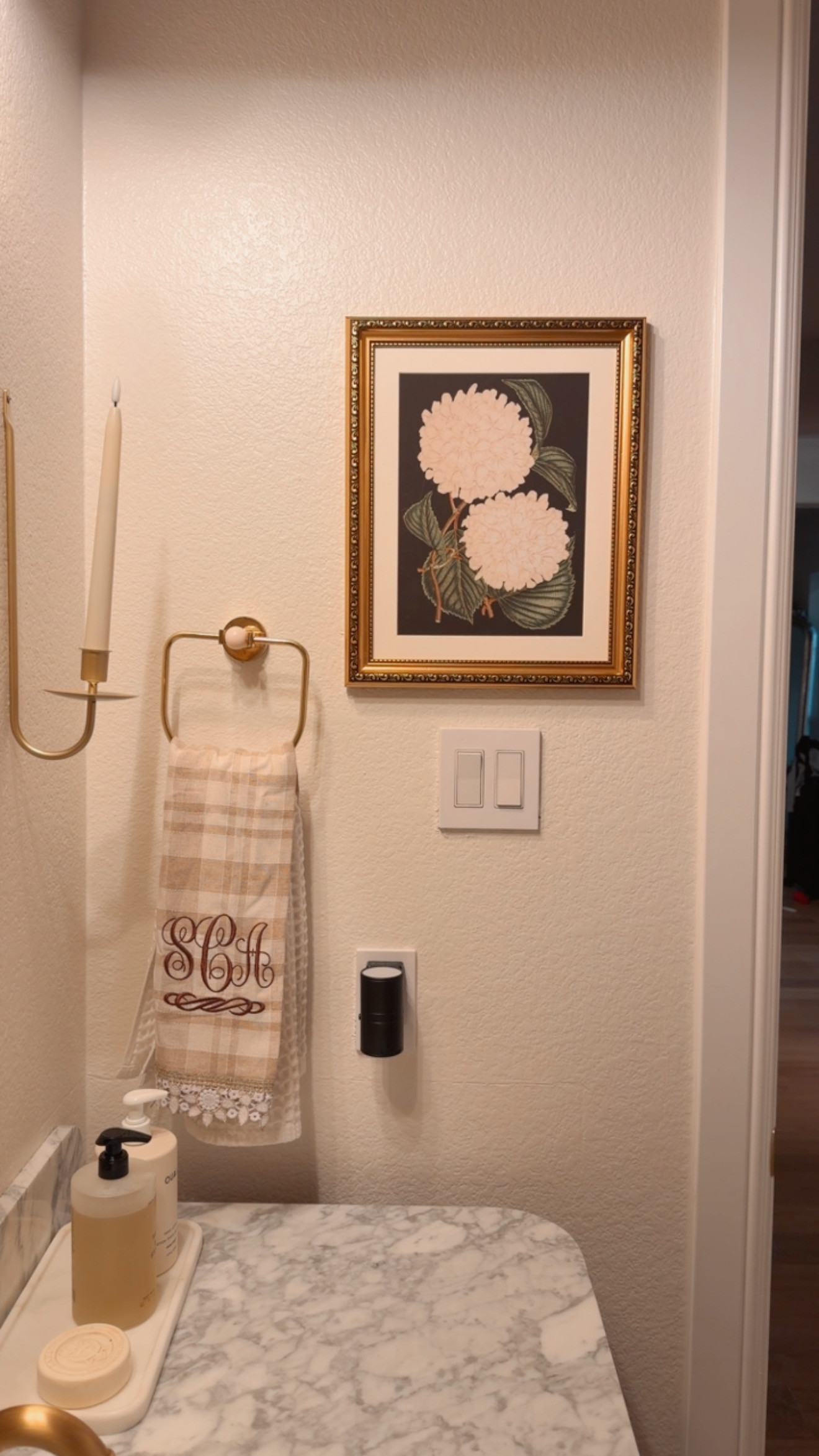 Turning my space into a home, one decor piece at a time. Simple essentials, soft details, and cozy corners I love.

#HomeEssentials #HomeDecorFinds  #HomeInspo #InteriorDetails  

 #LTKdayinmylife #LTKHome