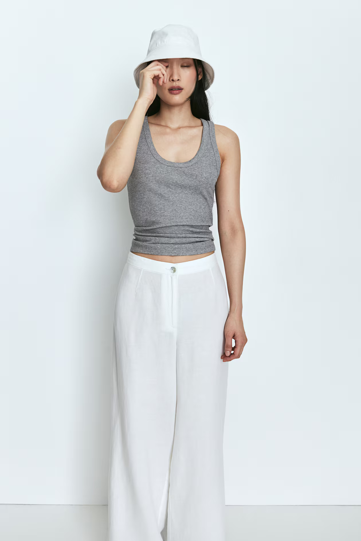 Vest top | H&M (UK, MY, IN, SG, PH, TW, HK)