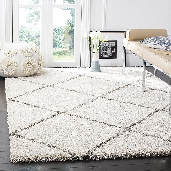 Safavieh Hudson Shag Collection SGH281A Ivory and Grey Moroccan Diamond Trellis Area Rug (6' x 9') | Amazon (US)