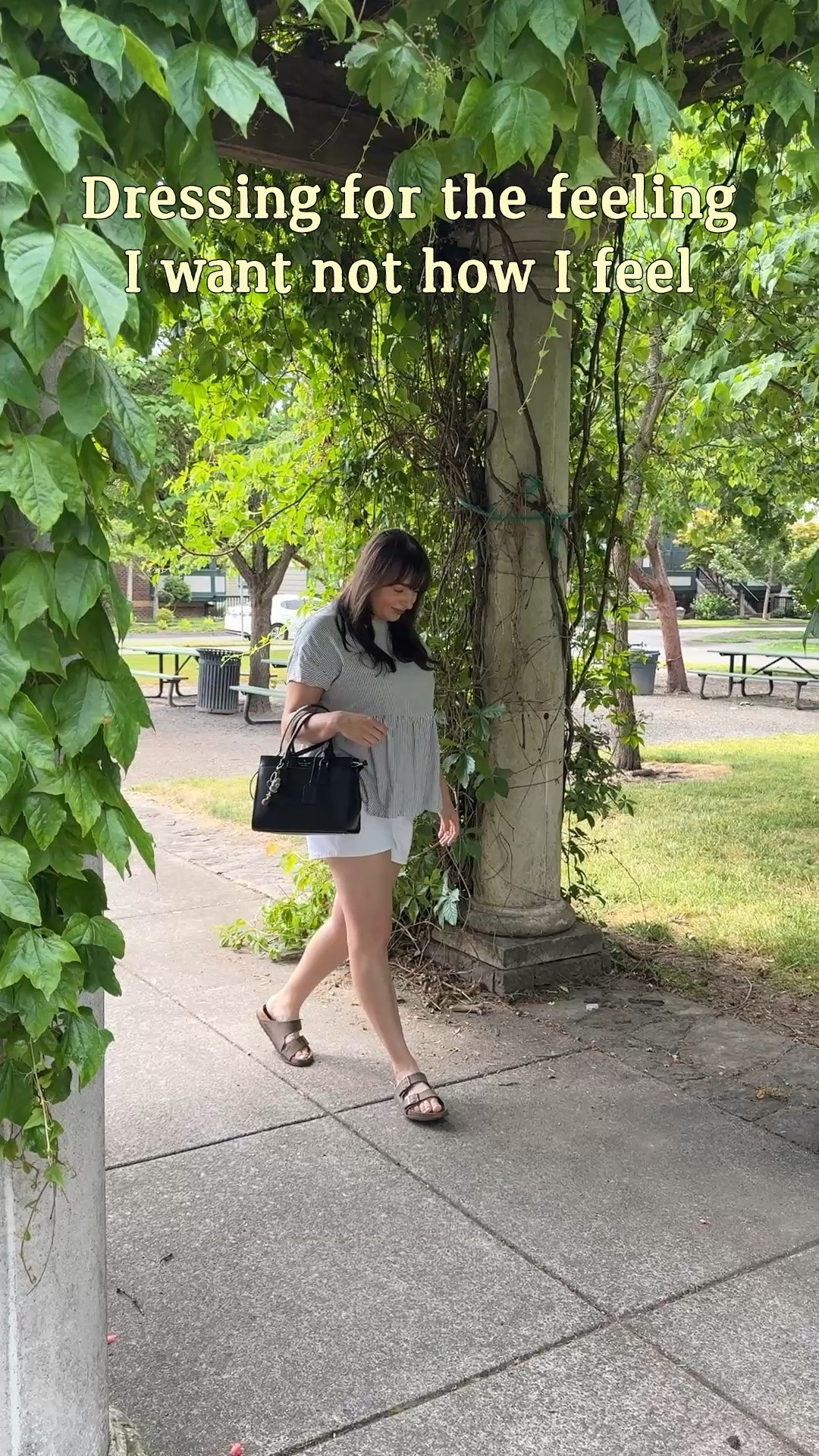 Because a cute outfit will always boost my mood! 

Summer outfits, summer fashion, cute outfit, mood boosting outfit, casual summer outfit, coastal vibes, pinterest style inspo, midsize style, midsize fashion

#LTKootd #LTKSeasonal #LTKMidsize