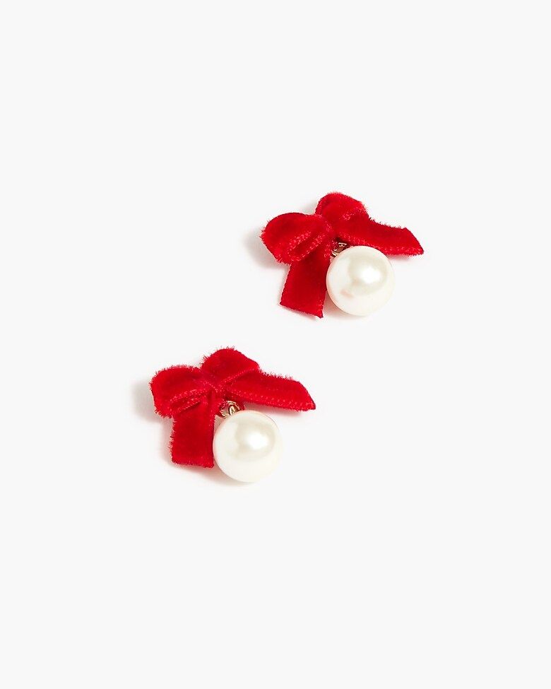 newVelvet bow pearl earringsComparable value:$34.50Your price:$19.50 (43% off)Extra 20% off for C... | J.Crew Factory