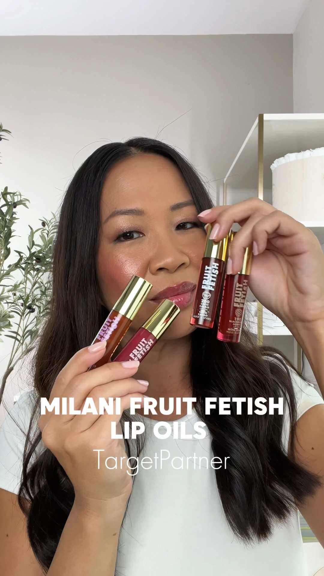 #Ad Obsessed with the new shades of the @milanicosmetics Fruit Fetish Nude Lip Oils available at @target – love the smooth finish and cushiony texture for incredible hydration. Swatching four of the new colors:

Lychee Nectar
Blackberry Agave
Honey Fig
Coco Cacao

Find them available at @target linked via my @shop.ltk

#GRWMilani #milanicosmetics #lipoils #TargetPartner #Target

#LTKBeauty