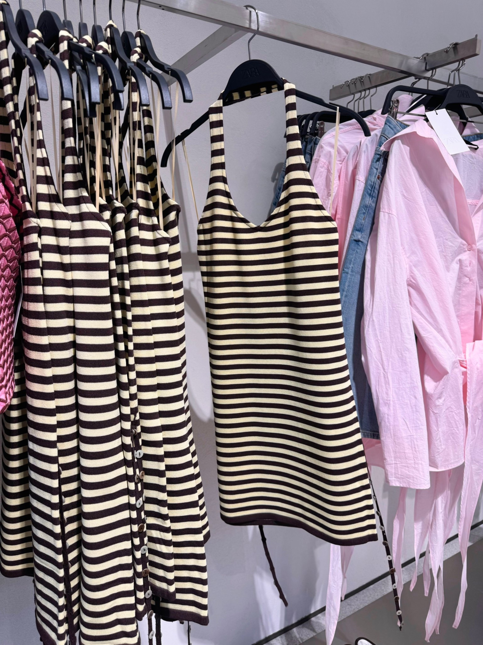 new in zara dress🌺✨

Pinterest style outfit inspo ideas summer spring TikTok casual easy basic neutral ootd wishlist faves petite brown and yellow stripe striped vneck halter neck mini dress 
