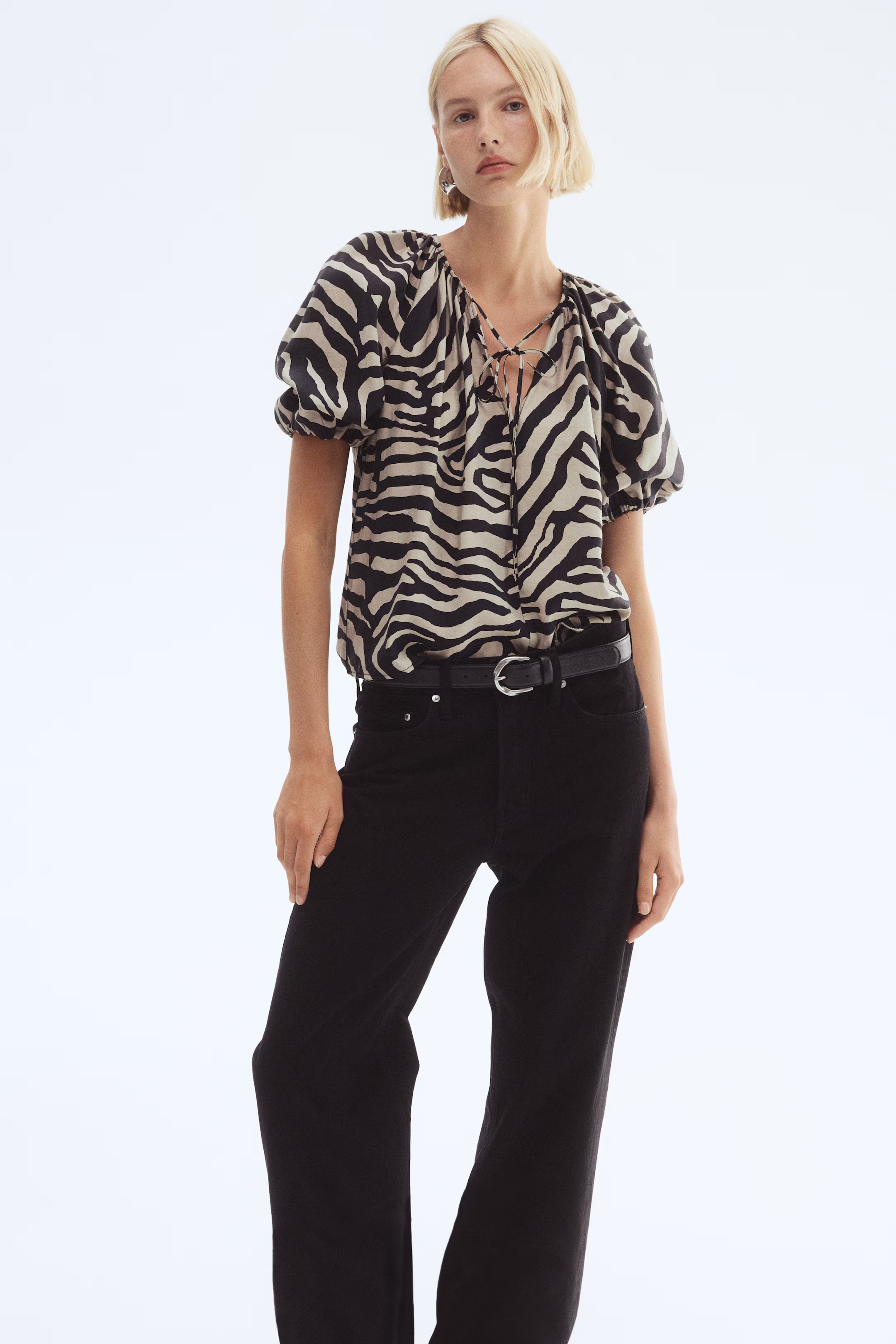 Balloon-sleeved blouse - Light beige/Zebra print - Ladies | H&M GB | H&M (UK, MY, IN, SG, PH, TW, HK)