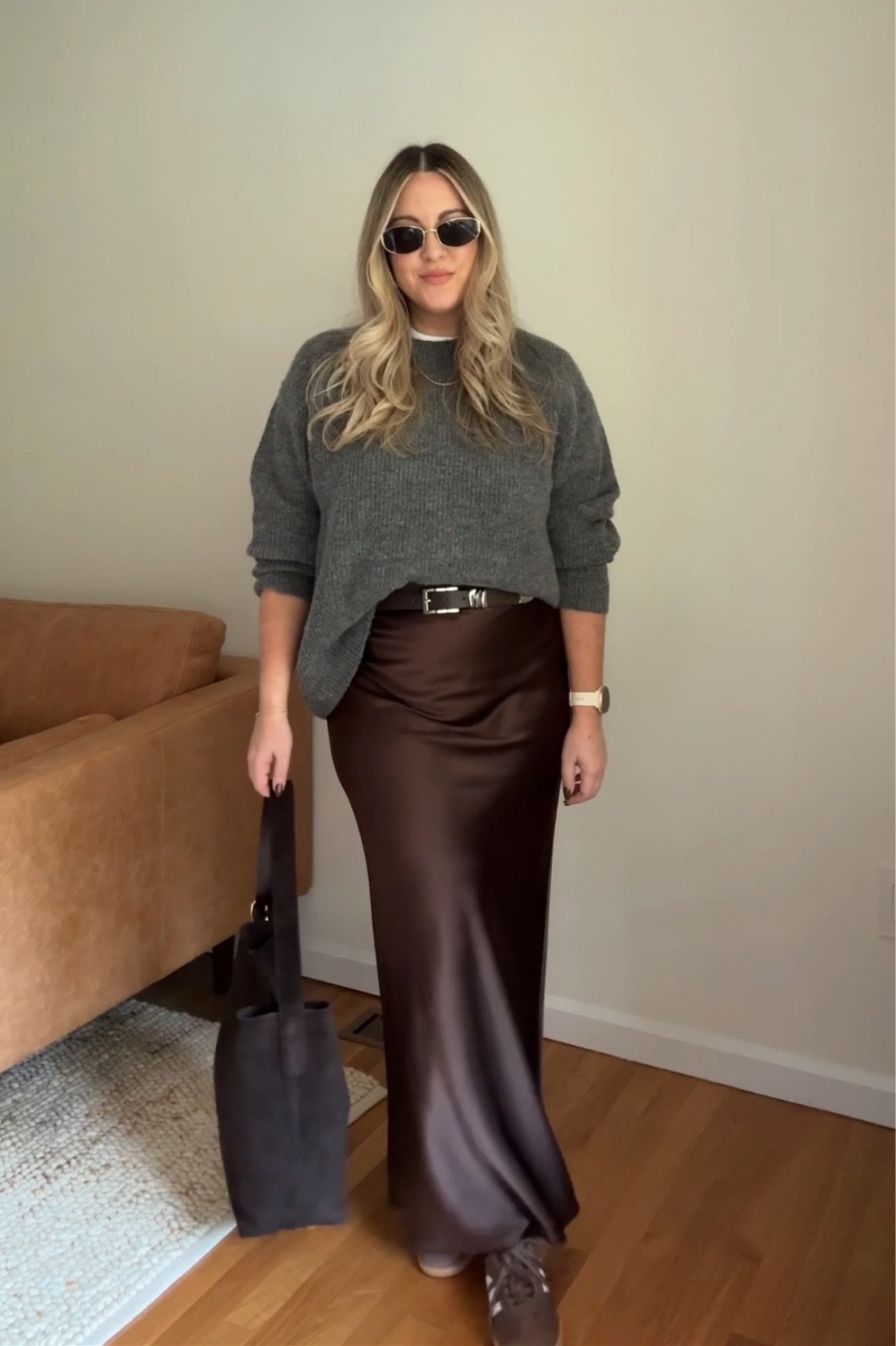 Satin skirt outfit 〰️ fall capsule, fall capsule wardrobe 2024, satin midi skirt, satin maxi skirt, fall outfit ideas, early fall outfits, fall workwear outfit, workwear outfit ideas

#LTKSeasonal #LTKWorkwear #LTKStyleTip