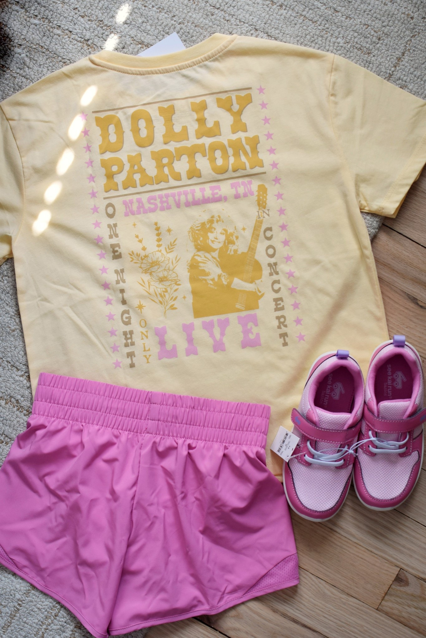 We’re headed to Dollywood!! 🦋 This is what my 5 year old is wearing for our day in the park  

#LTKKids #LTKmomlife #LTKgrwm