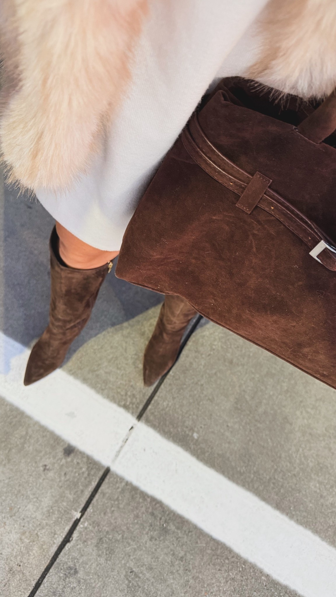 Winter chic vibes with matching boot & handbag. Wearing size 6 in suede boots. 

#suedeboots #suedehandbag #amazonfind #marcfisher #winterstyle #winterfit #winteroutfit 

#LTKFindsUnder100 #LTKHoliday #LTKGiftGuide