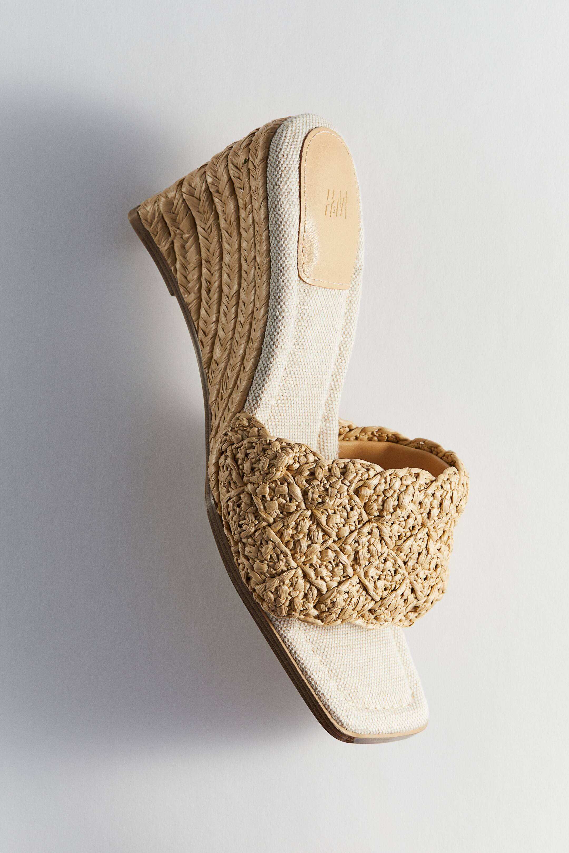 Espadrilles mit Keilabsatz | H&M (DE, AT, CH, NL, FI)