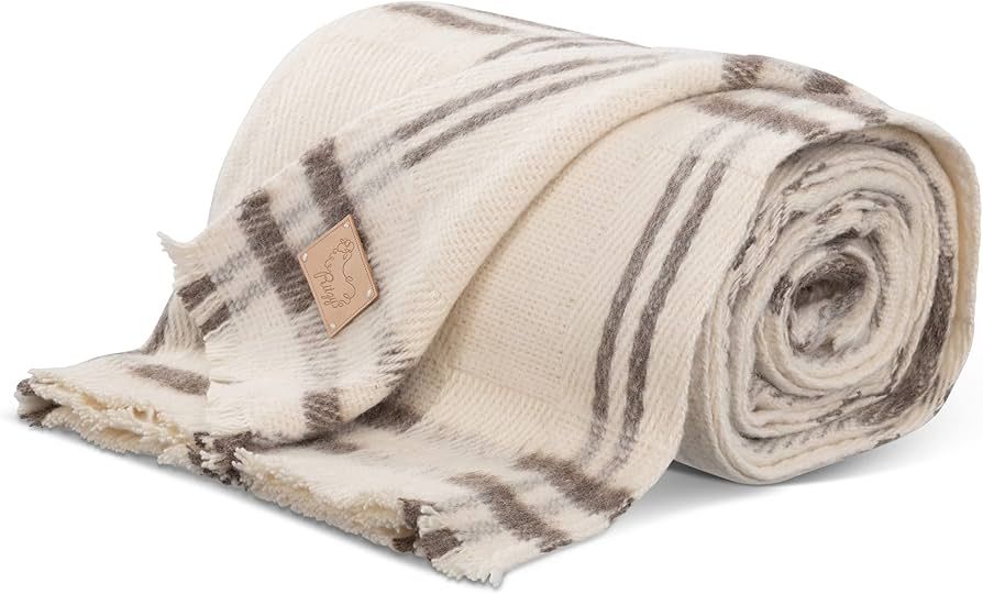 Ritzy 100% Wool Blanket Large Heavyweight Warm Machine Washable - 60x80 Inches, 5lbs, 650GSM - 28... | Amazon (US)