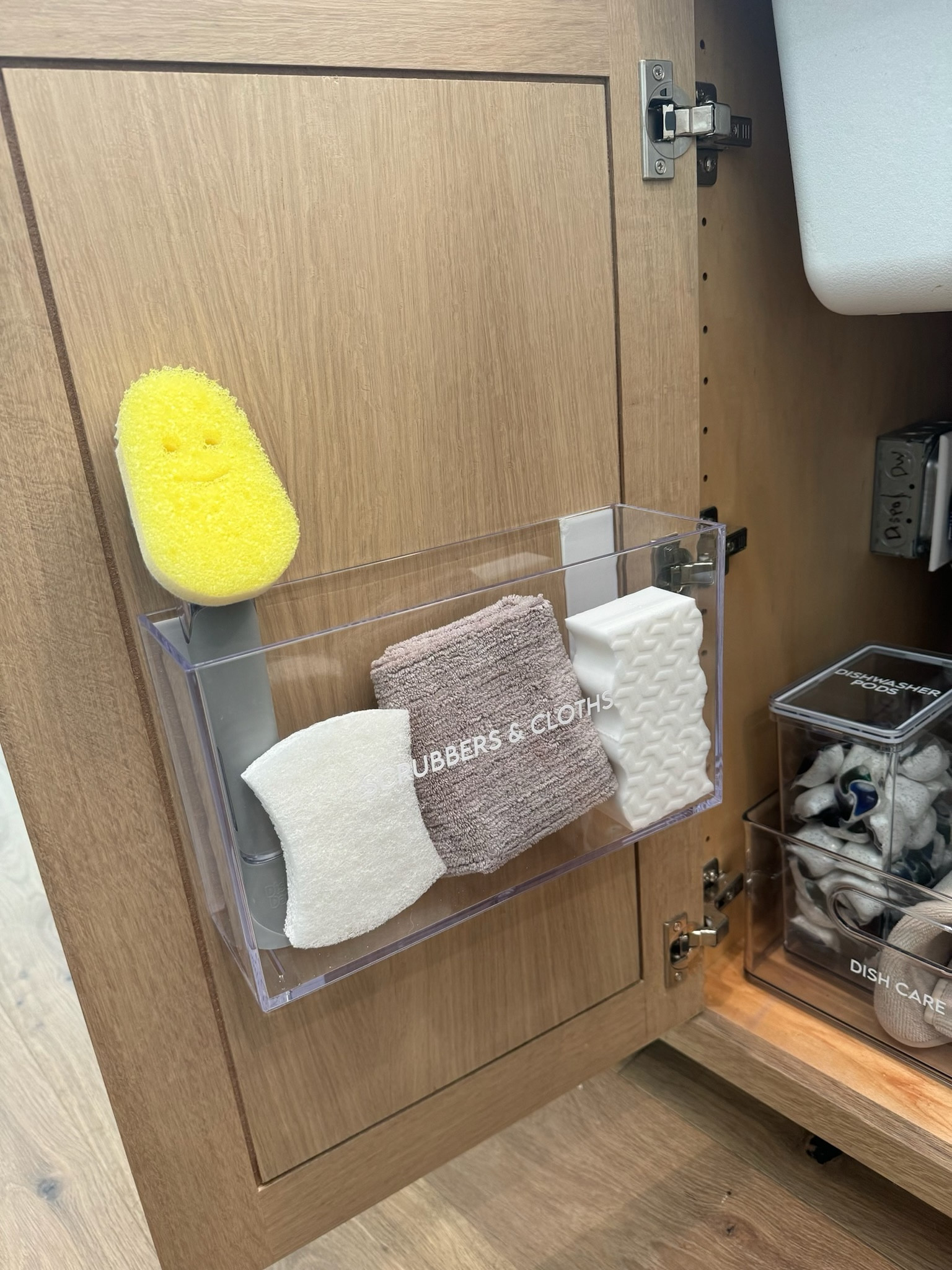 Utilize cabinet doors by installing bins for sponges 🙌🏼

#LTKHome