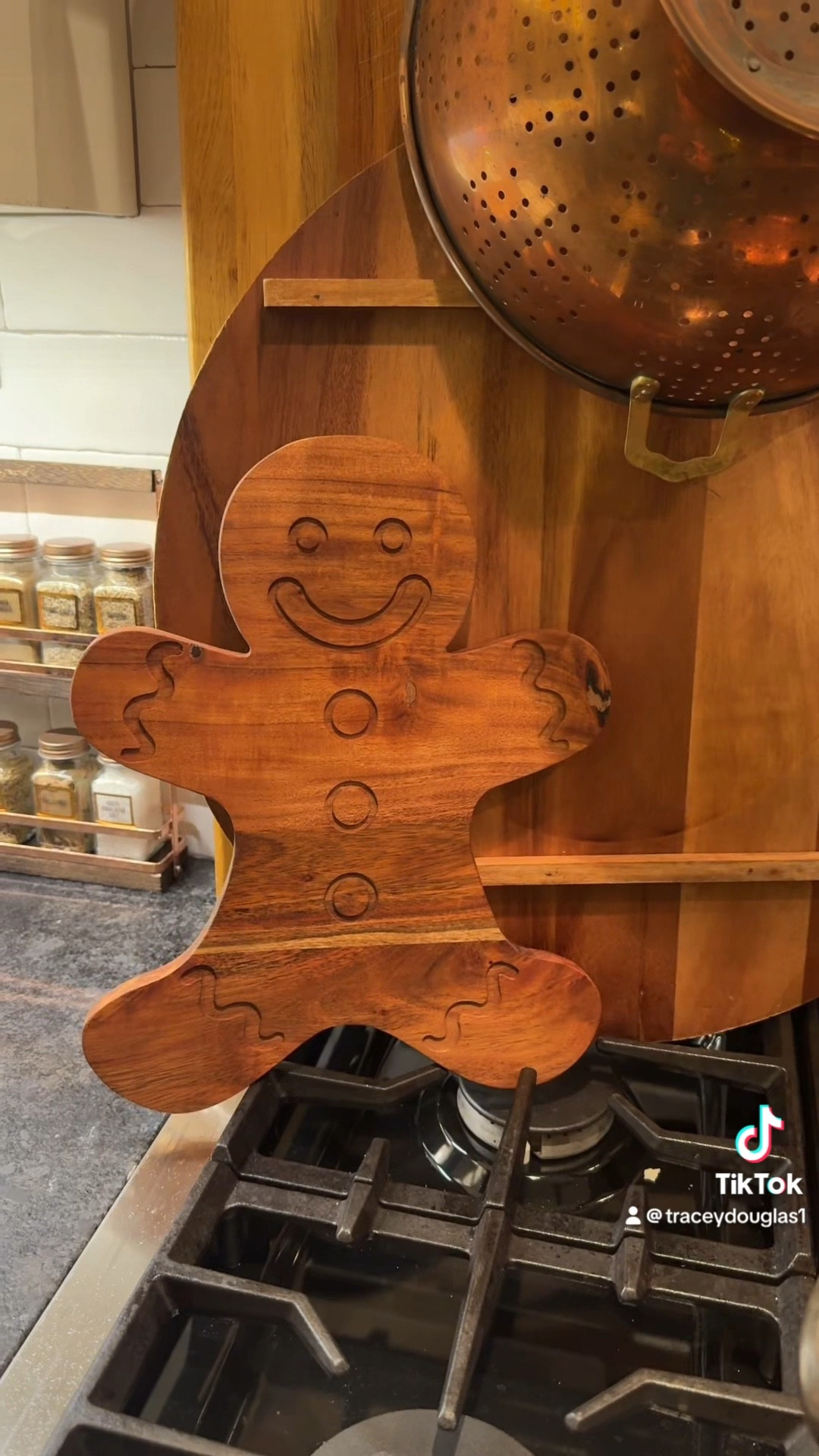 Little suttle hints of ginger man decor sprinkled throughout! Easy way to incorporate viral trends without overdoing it! He's so cute so gotta work him in! #christmasdecor2024 #christmasinspo #Itkhome #christmasdecor #christmasdecorating

#LTKSeasonal #LTKHome #LTKHoliday