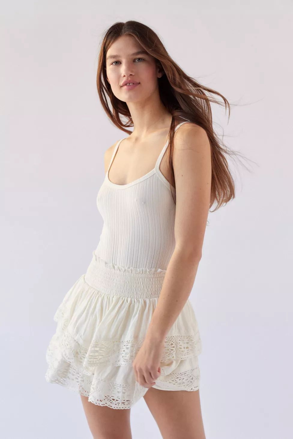 UO Ariana Linen Tiered Mini Skirt | Urban Outfitters (US and RoW)