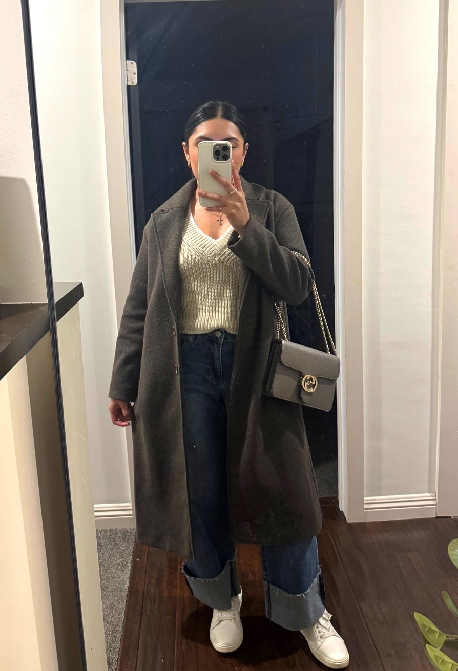 The perfect long coat 🧥

#LTKootd #LTKU #LTKMidsize