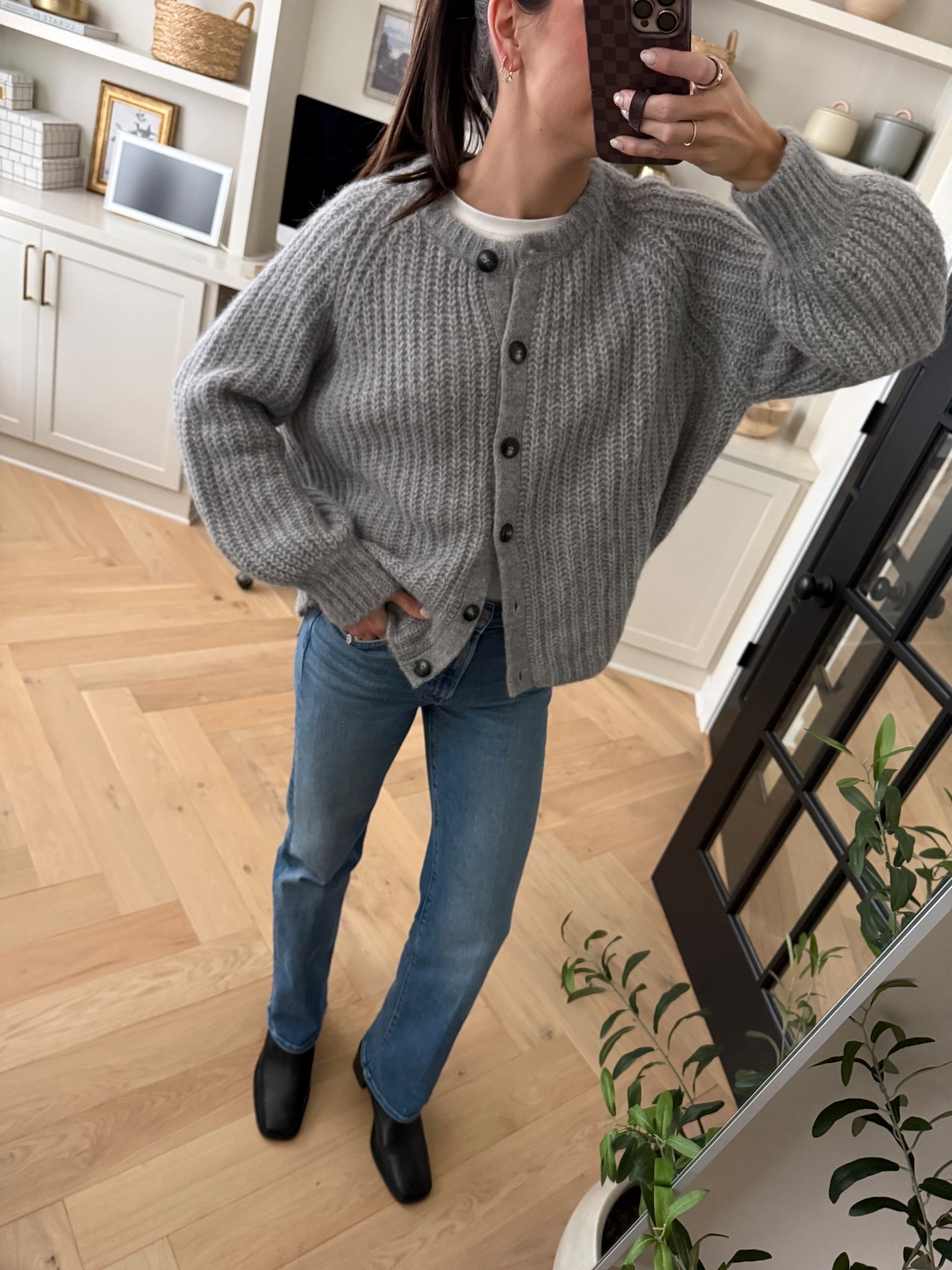 This mornings outfit for church ⛪️
Sezane cardigan: sized up to a L 
Jeans: tts (27) size down if between *favorite jeans*
Boots: size up half 

Electric picks code taylor20

Chic winter outfit / cold weather outfits / casual chic 

#LTKootd #LTKTall #LTKFindsUnder100