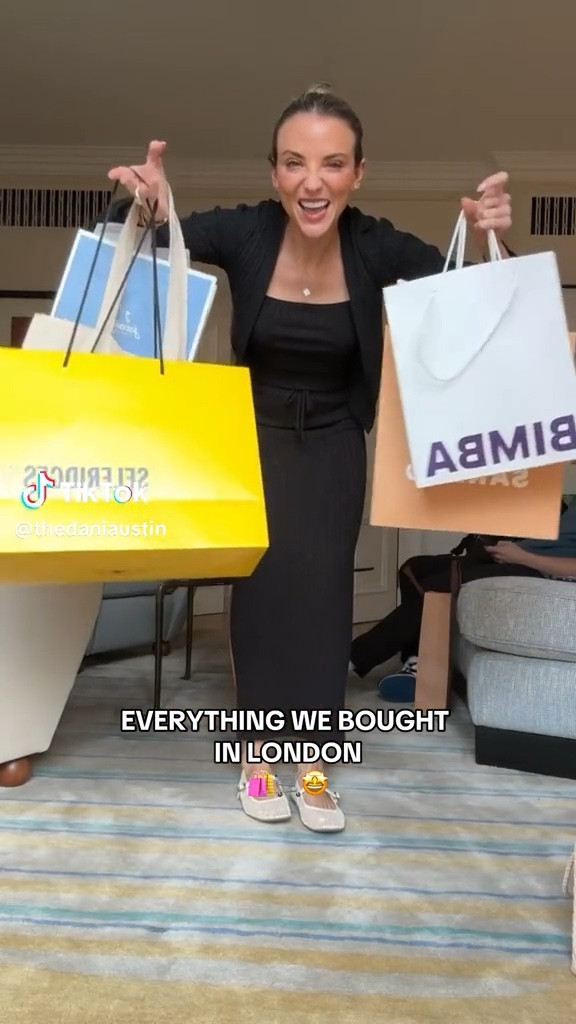 London shopping haul 🙌🏼🇬🇧

#LTKSaleAlert #LTKTravel #LTKShoeCrush