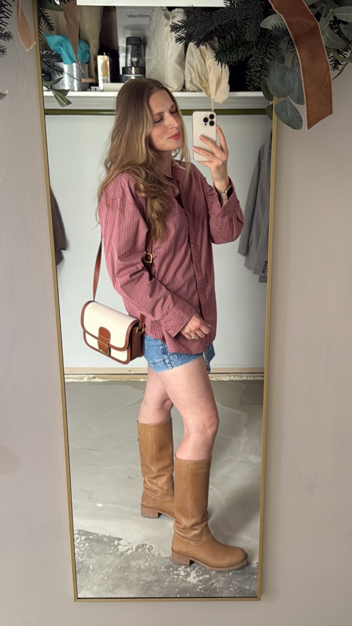I’ve been wearing this jean skort once a week — love it! Wearing size S 