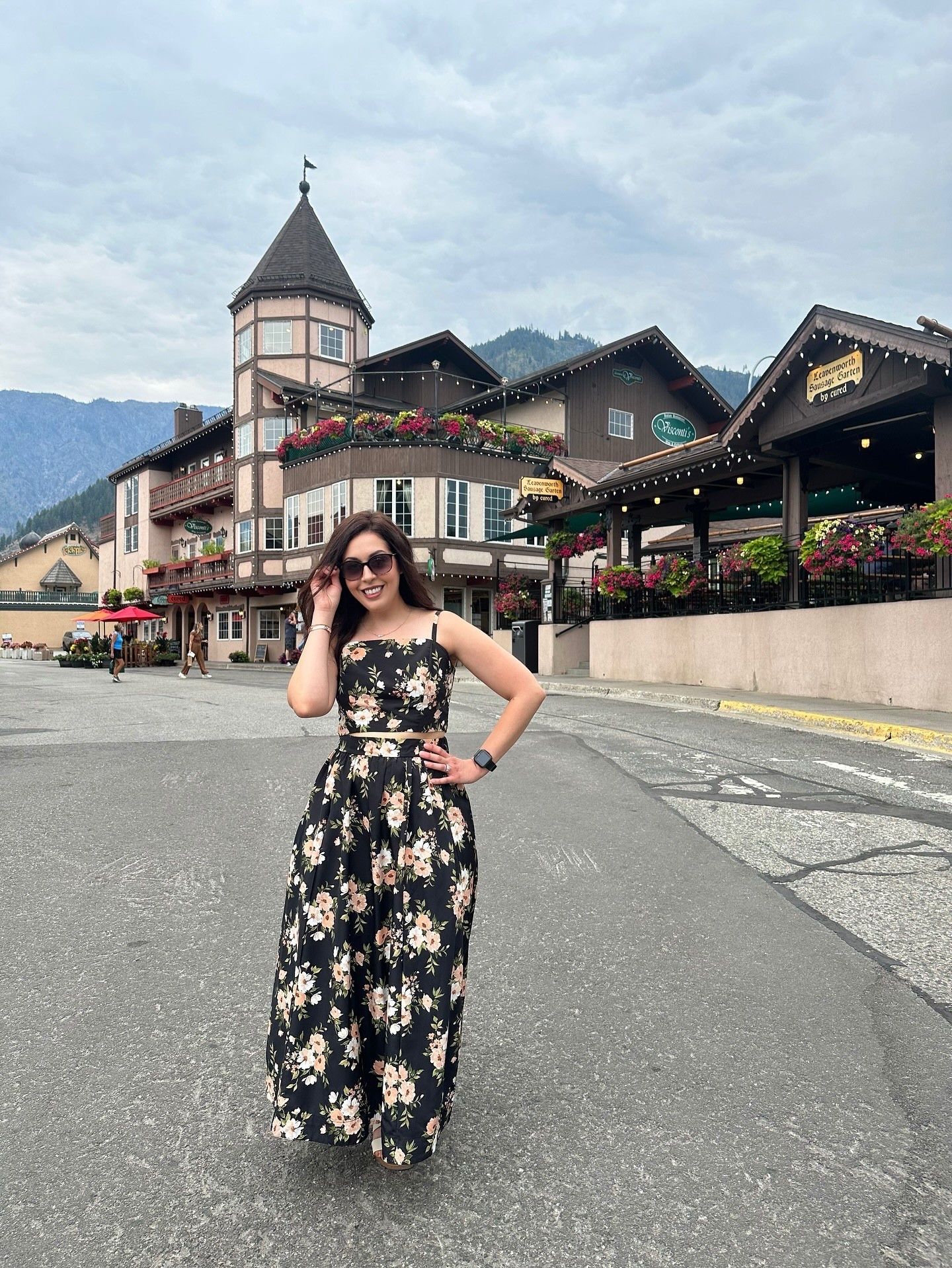There’s something truly magical about Leavenworth in the summer. With its vibrant blooms, warm sunshine, and charming Bavarian village atmosphere, it creates an enchanting experience that captivates the senses. 
#leavenworth #floraloutfit #ltk #vacationoutfit 

#LTKFindsUnder100 #LTKSeasonal #LTKSaleAlert